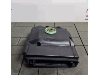 bontott BMW 3 E90 Mélynyomó Hangszóró