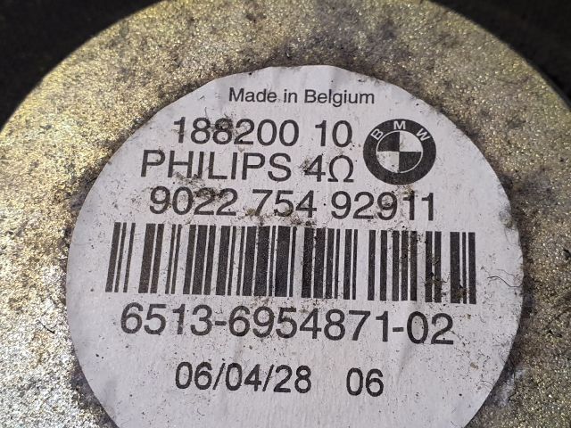 bontott BMW 3 E90 Mélynyomó Hangszóró