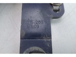 bontott BMW 3 E90 Motorháztető Bal Zsanér