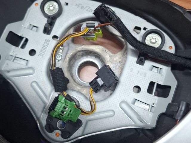 bontott BMW 3 E90 Multikormány