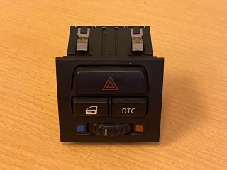 bontott BMW 3 E90 Műszerfal Szellőző Kapcsoló