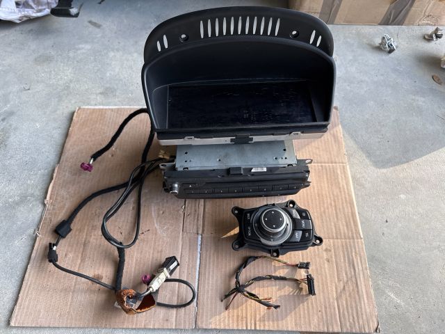 bontott BMW 3 E90 Navigációs Fejegység