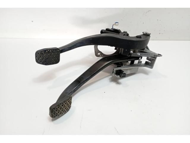 bontott BMW 3 E90 Pedálbak