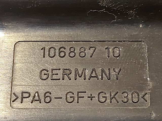 bontott BMW 3 E90 Pozitív Kábel Elosztó