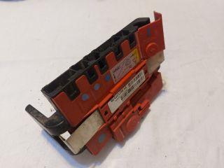 bontott BMW 3 E90 Pozitív Kábel Elosztó