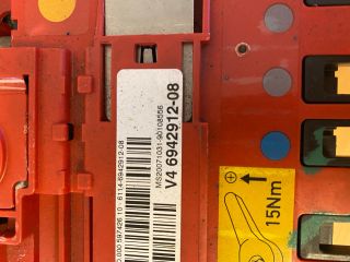 bontott BMW 3 E90 Pozitív Kábel Elosztó