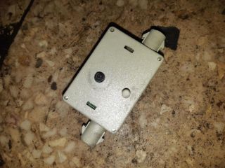 bontott BMW 3 E90 Rádió Zavarszűrő