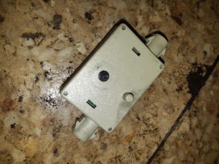 bontott BMW 3 E90 Rádió Zavarszűrő