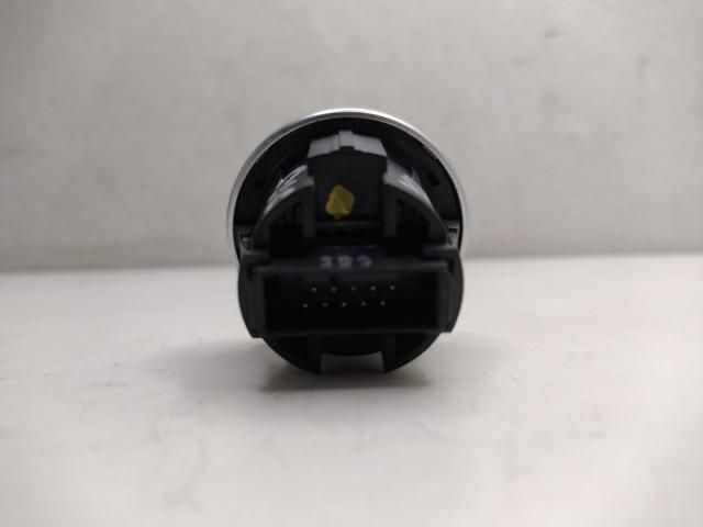 bontott BMW 3 E90 Start / Stop Indító Gomb