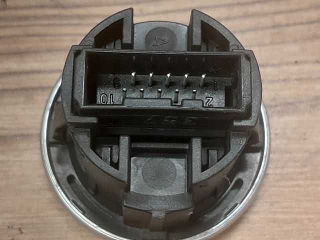 bontott BMW 3 E90 Start / Stop Indító Gomb