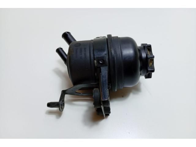 bontott BMW 3 E90 Szervóolaj Tartály