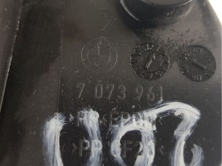 bontott BMW 3 E90 Tankajtó