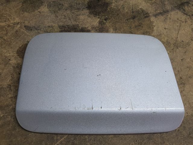 bontott BMW 3 E90 Tankajtó