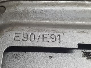 bontott BMW 3 E90 Tankajtó