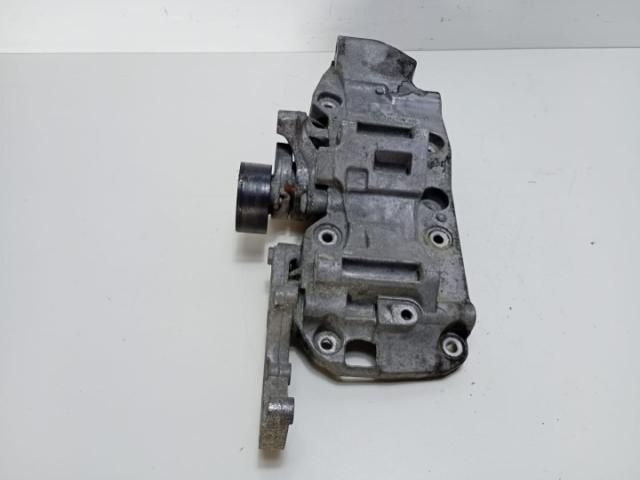 bontott BMW 3 E90 Tartó Bak