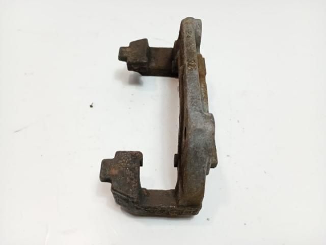 bontott BMW 3 E90 Tartó Bak