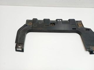 bontott BMW 3 E90 Tartó Bak