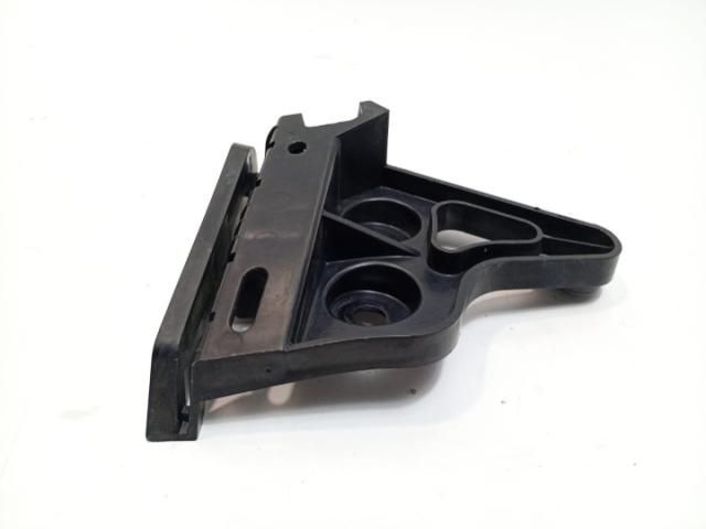 bontott BMW 3 E90 Tartó Bak