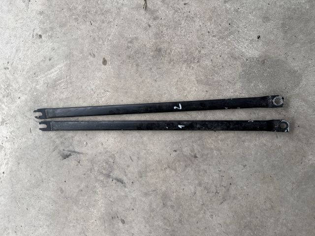 bontott BMW 3 E90 Toronymerevítő