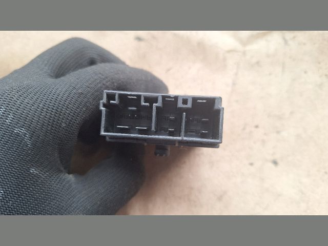 bontott BMW 3 E90 Ülésfűtés Vezérlő