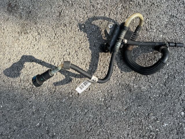 bontott BMW 3 E90 Üzemanyagcső