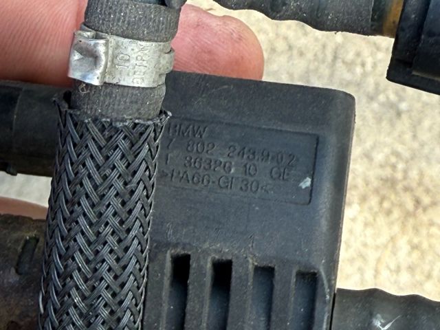 bontott BMW 3 E90 Üzemanyagcső