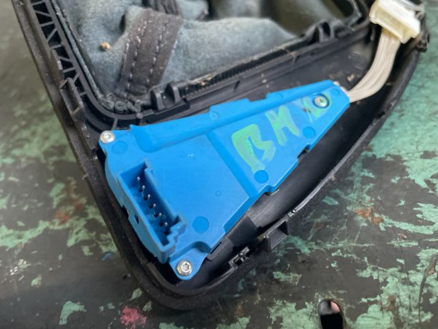 bontott BMW 3 E90 Váltókar Keret