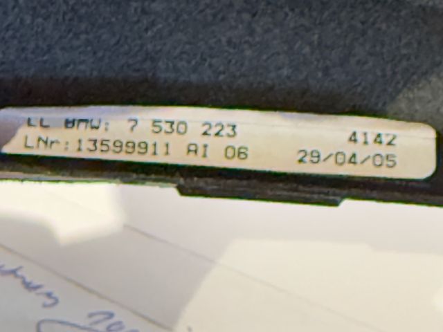 bontott BMW 3 E90 Váltószoknya