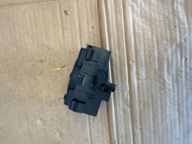 bontott BMW 3 E90 Világítás Kapcsoló