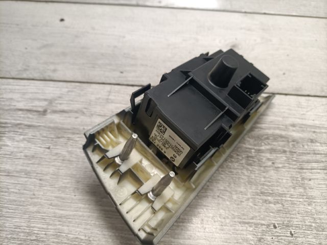 bontott BMW 3 E90 Világítás Kapcsoló