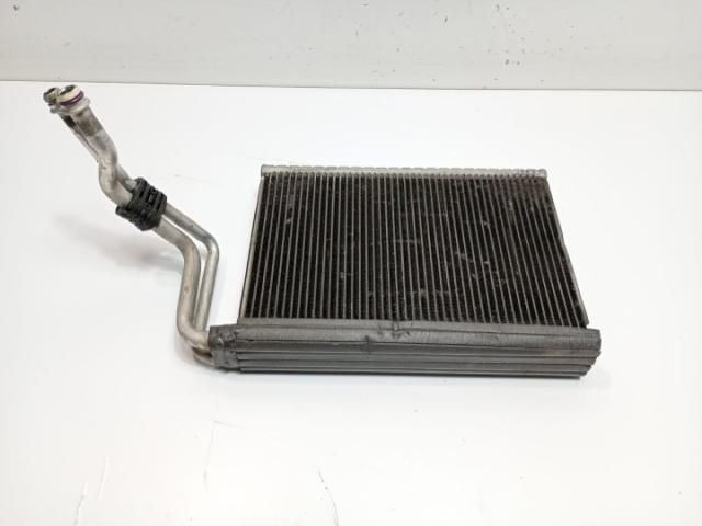 bontott BMW 3 E90 Vízhűtő Radiátor Tartó