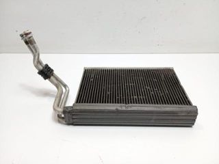 bontott BMW 3 E90 Vízhűtő Radiátor Tartó