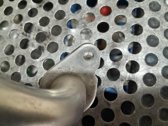 bontott BMW 3 E91 EGR Hűtő Cső