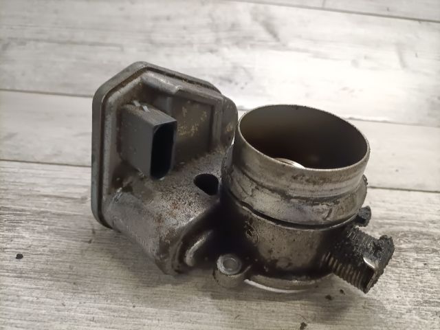 bontott BMW 3 E91 Fojtószelep (Elektromos)