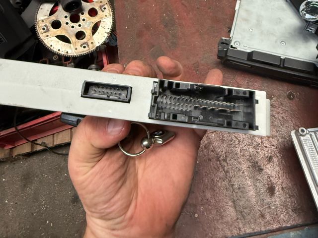 bontott BMW 3 E91 Immobilizer Elektronika