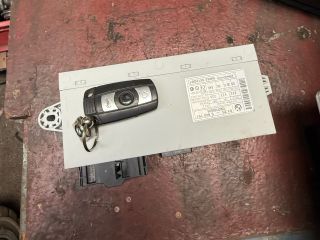 bontott BMW 3 E91 Immobilizer Elektronika