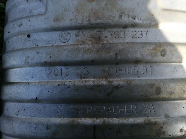 bontott BMW 3 E91 Komplett Kipufogó Rendszer