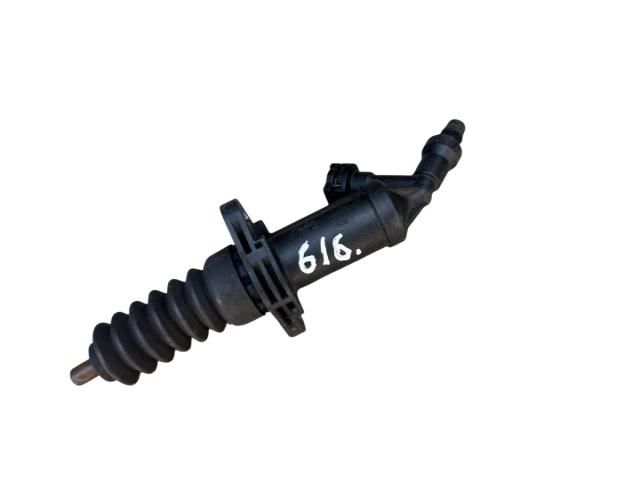 bontott BMW 3 E91 Kuplung Főhenger