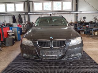 bontott BMW 3 E91 Leömlő (Soros)