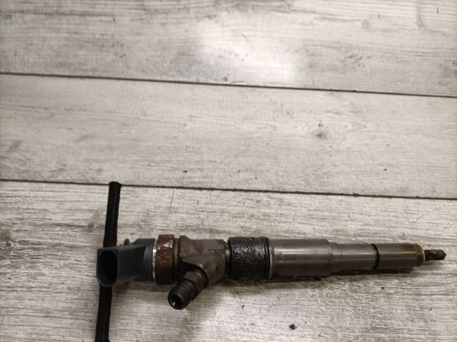 bontott BMW 3 E91 Porlasztó (1 db)