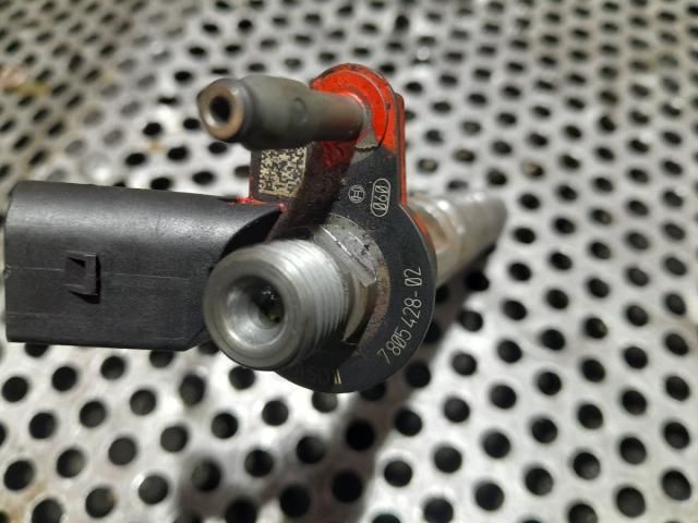 bontott BMW 3 E91 Porlasztó (1 db)