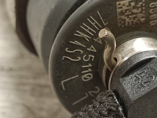 bontott BMW 3 E91 Porlasztó (1 db)