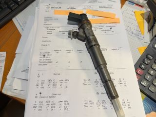 bontott BMW 3 E91 Porlasztó (1 db)