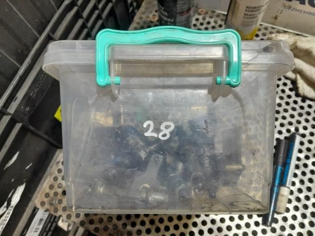 bontott BMW 3 E91 Porlasztó (1 db)