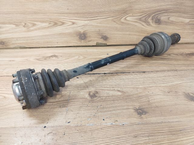 bontott BMW 3 E91 Bal Féltengely