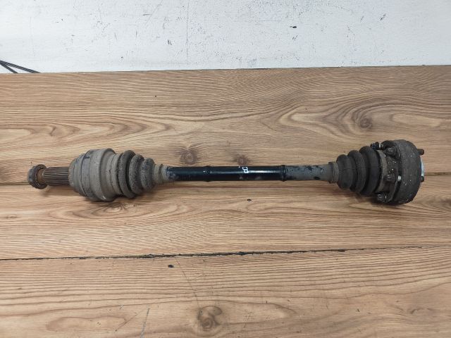 bontott BMW 3 E91 Bal Féltengely