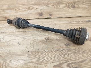 bontott BMW 3 E91 Bal hátsó Féltengely