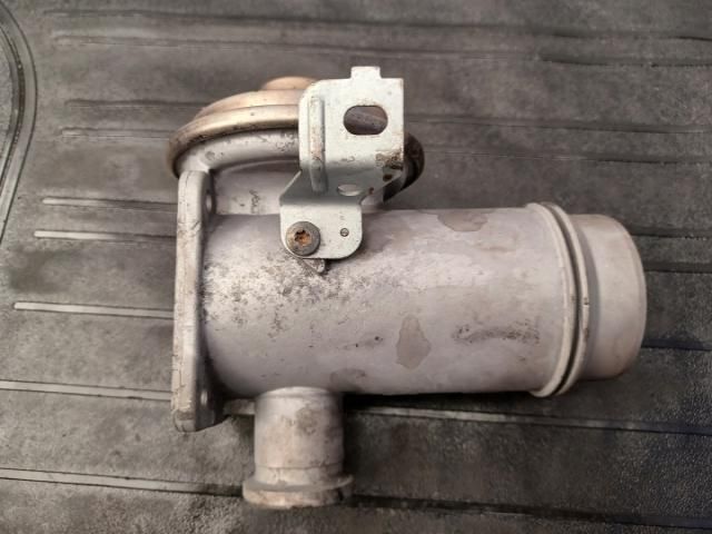 bontott BMW 3 E91 EGR / AGR Szelep