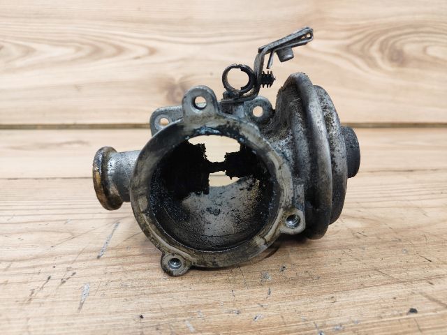 bontott BMW 3 E91 EGR / AGR Szelep