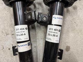 bontott BMW 3 E91 Első Lengéscsillapító Pár